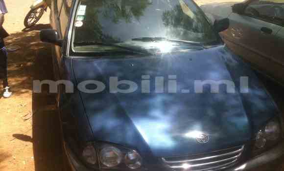 Acheter Occasion Voiture Toyota Avensis Bleu à Mopti au Mali Acheter Occasion Voiture Toyota Avensis Bleu à Mopti au Mali