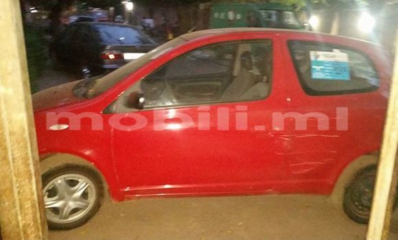 Acheter Occasion Voiture Toyota Yaris Noir à Bamako au Mali Acheter Occasion Voiture Toyota Yaris Noir à Bamako au Mali