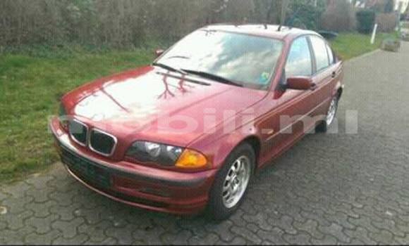 Acheter Occasion Voiture BMW 3-Series Rouge à Bamako au Mali Acheter Occasion Voiture BMW 3-Series Rouge à Bamako au Mali