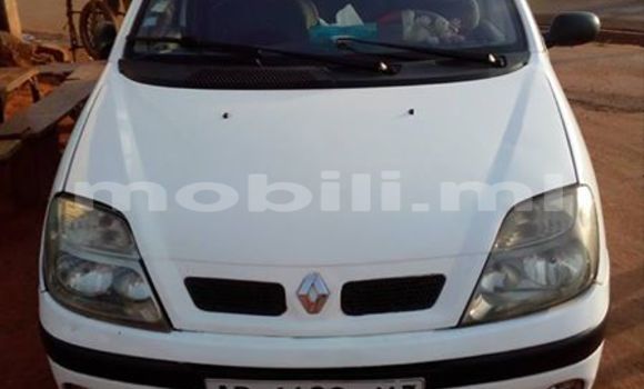 Acheter Occasion Voiture Renault Scenic Blanc à Bamako au Mali Acheter Occasion Voiture Renault Scenic Blanc à Bamako au Mali