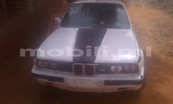 Acheter Occasion Voiture BMW 3-Series Autre à Bamako au Mali Acheter Occasion Voiture BMW 3-Series Autre à Bamako au Mali