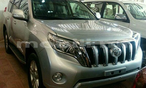 Acheter Occasion Voiture Toyota Prado Gris à Bamako au Mali Acheter Occasion Voiture Toyota Prado Gris à Bamako au Mali