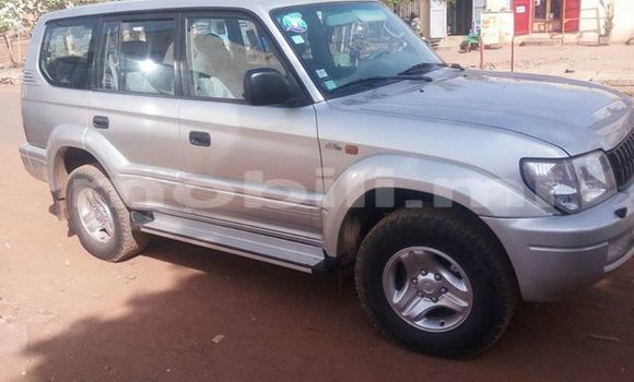 Acheter Occasion Voiture Toyota Prado Gris à Bamako au Mali Acheter Occasion Voiture Toyota Prado Gris à Bamako au Mali