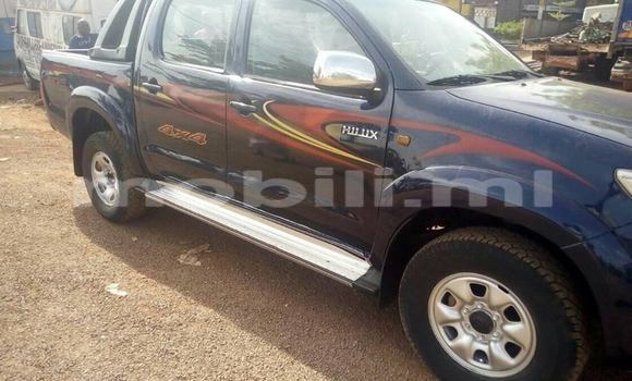 Acheter Occasion Voiture Toyota Hilux Bleu à Bamako au Mali Acheter Occasion Voiture Toyota Hilux Bleu à Bamako au Mali