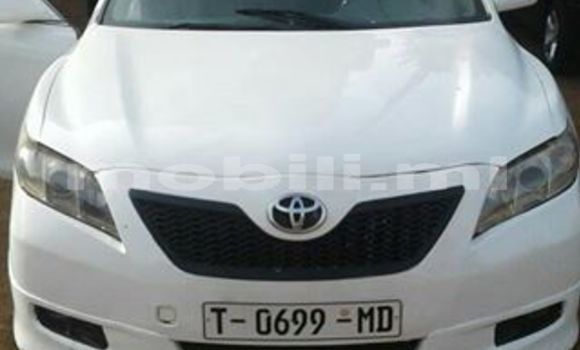 Acheter Occasion Voiture Toyota Camry Blanc à Bamako au Mali Acheter Occasion Voiture Toyota Camry Blanc à Bamako au Mali