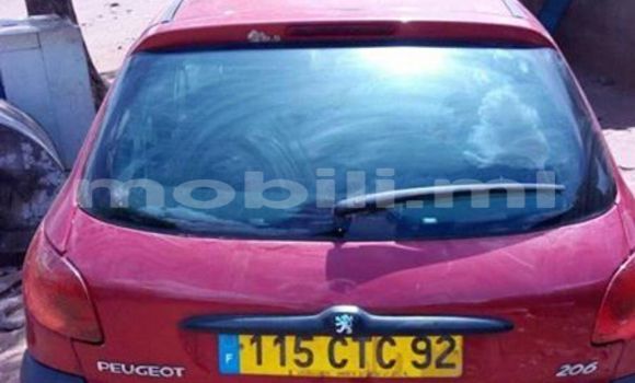 Acheter Occasion Voiture Peugeot 206 Rouge à Bamako au Mali Acheter Occasion Voiture Peugeot 206 Rouge à Bamako au Mali