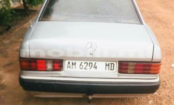 Acheter Occasion Voiture Mercedes‒Benz 190 Gris à Bamako au Mali Acheter Occasion Voiture Mercedes‒Benz 190 Gris à Bamako au Mali