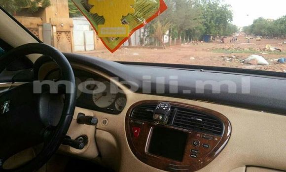 Acheter Occasion Voiture Peugeot 607 Vert à Bamako au Mali Acheter Occasion Voiture Peugeot 607 Vert à Bamako au Mali