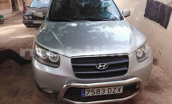 Acheter Occasion Voiture Hyundai Santa Fe Gris à Bamako au Mali Acheter Occasion Voiture Hyundai Santa Fe Gris à Bamako au Mali