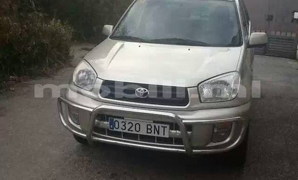 Acheter Occasion Voiture Toyota RAV4 Gris à Bamako au Mali Acheter Occasion Voiture Toyota RAV4 Gris à Bamako au Mali