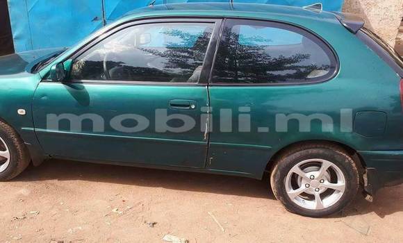Acheter Occasion Voiture Toyota Corolla Rouge à Bamako au Mali Acheter Occasion Voiture Toyota Corolla Rouge à Bamako au Mali