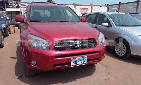 Acheter Occasion Voiture Toyota RAV4 Rouge à Bamako au Mali Acheter Occasion Voiture Toyota RAV4 Rouge à Bamako au Mali