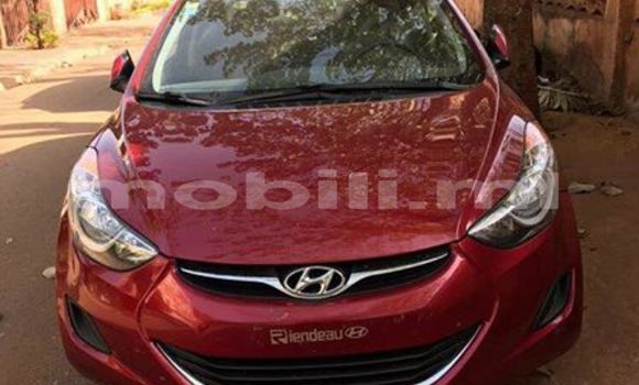 Acheter Occasion Voiture Hyundai Elantra Rouge à Bamako au Mali Acheter Occasion Voiture Hyundai Elantra Rouge à Bamako au Mali