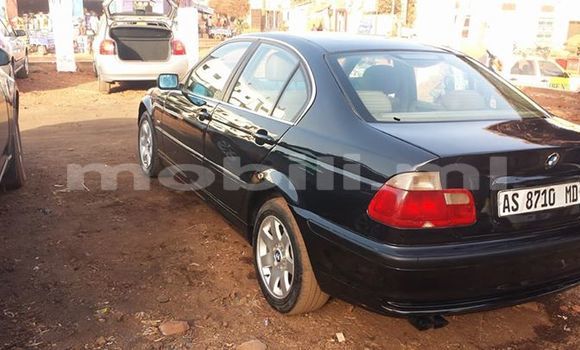 Acheter Occasion Voiture BMW 3-Series Noir à Bamako au Mali Acheter Occasion Voiture BMW 3-Series Noir à Bamako au Mali