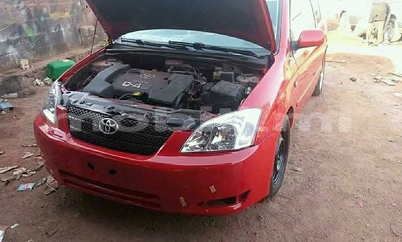 Acheter Occasion Voiture Toyota Corolla Rouge à Bamako au Mali Acheter Occasion Voiture Toyota Corolla Rouge à Bamako au Mali