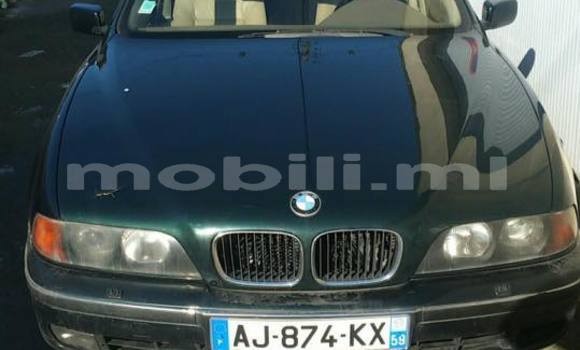 Acheter Occasion Voiture BMW 5-Series Bleu à Bamako au Mali Acheter Occasion Voiture BMW 5-Series Bleu à Bamako au Mali