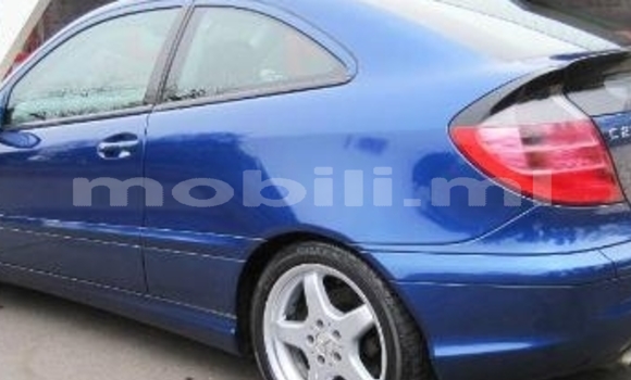 Acheter Occasion Voiture Mercedes‒Benz 230 Bleu à Bamako au Mali Acheter Occasion Voiture Mercedes‒Benz 230 Bleu à Bamako au Mali