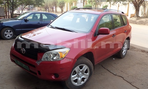 Acheter Occasion Voiture Toyota RAV4 Rouge à Bamako au Mali Acheter Occasion Voiture Toyota RAV4 Rouge à Bamako au Mali