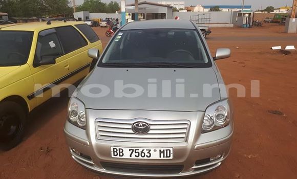 Acheter Occasion Voiture Toyota Avensis Gris à Bamako au Mali Acheter Occasion Voiture Toyota Avensis Gris à Bamako au Mali