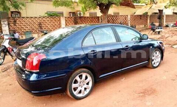 Acheter Occasion Voiture Toyota Avensis Bleu à Bamako au Mali Acheter Occasion Voiture Toyota Avensis Bleu à Bamako au Mali