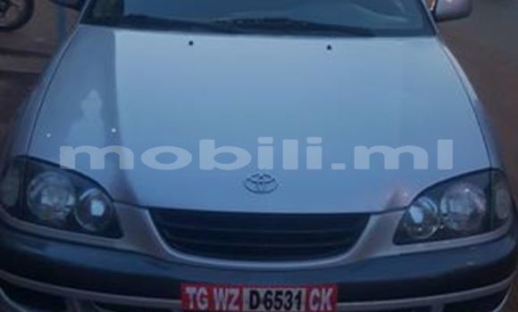 Acheter Occasion Voiture Toyota Avensis Gris à Bamako au Mali Acheter Occasion Voiture Toyota Avensis Gris à Bamako au Mali