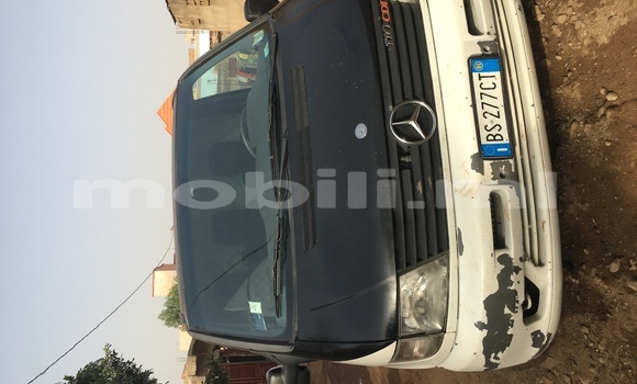 Acheter Occasion Voiture Mercedes‒Benz Esprit Autre à Bamako au Mali Acheter Occasion Voiture Mercedes‒Benz Esprit Autre à Bamako au Mali