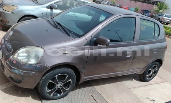 Acheter Occasion Voiture Toyota Yaris Marron à Bamako au Mali Acheter Occasion Voiture Toyota Yaris Marron à Bamako au Mali