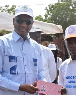 Thumb mahamane baby ministre emploi formation professionnelle programme national emploi jeunesse operation permis conduire